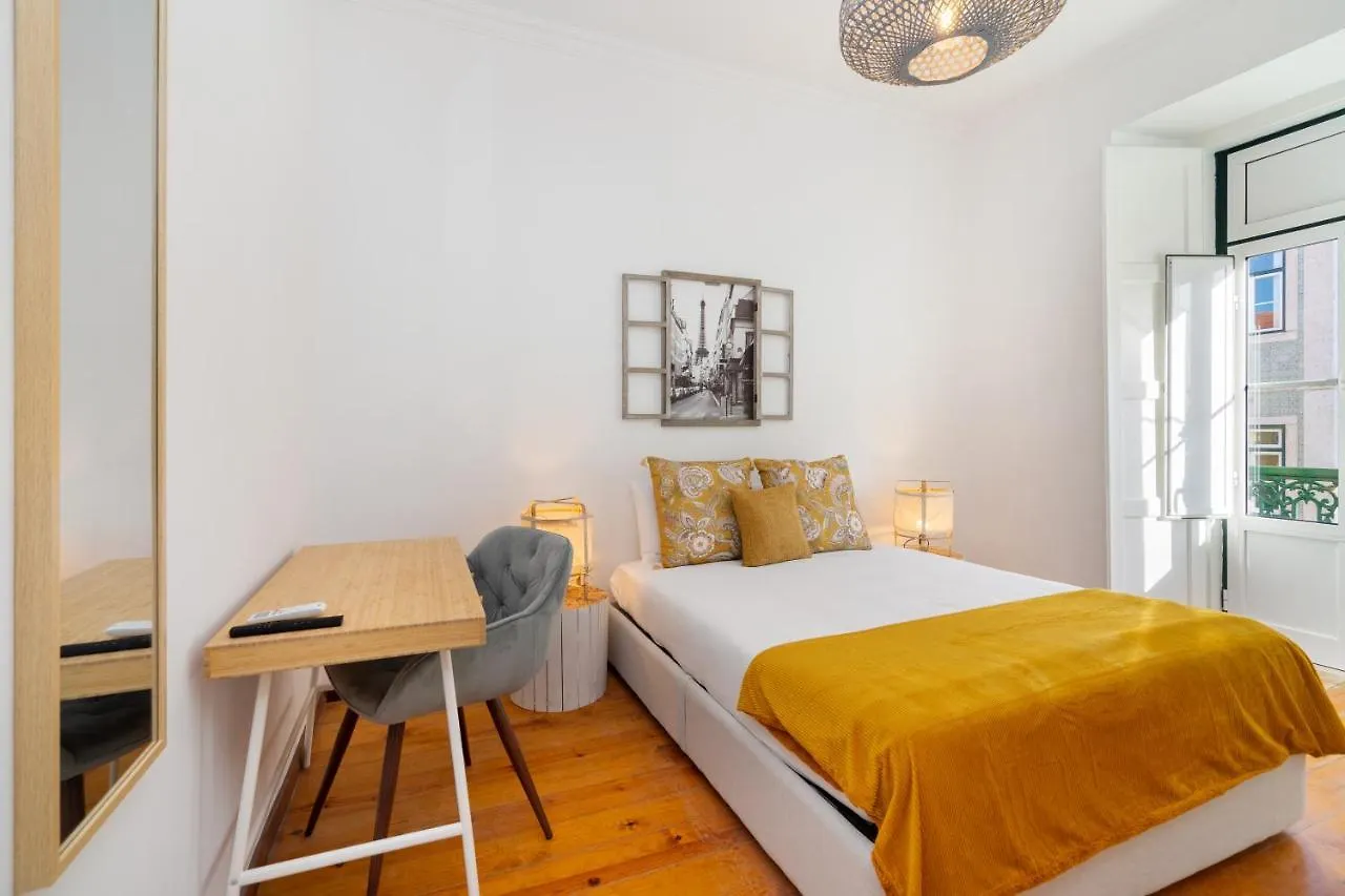 Appartamento Whome - Mouraria Modern Living Breathtaking Views & Ac Lisbona Portogallo